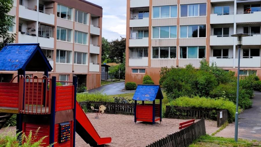 del av gårdens lekplats